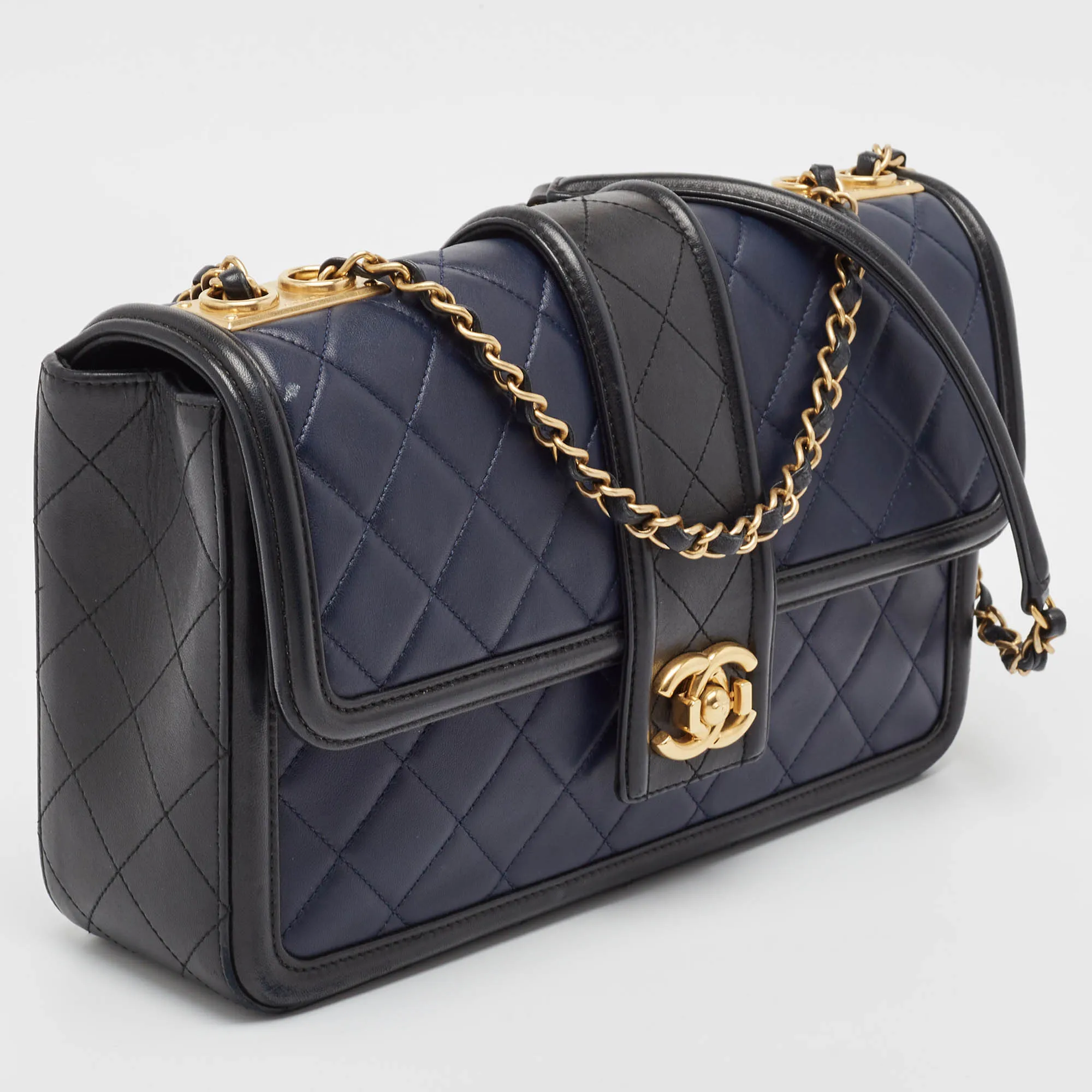 CHANEL Navy Blue/Black Quilted Leather Elegant CC Shoulder Bag