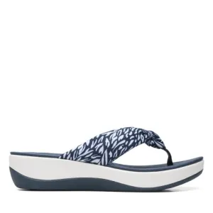 Clarks Women's Arla Glison Flips- Navy Abstract