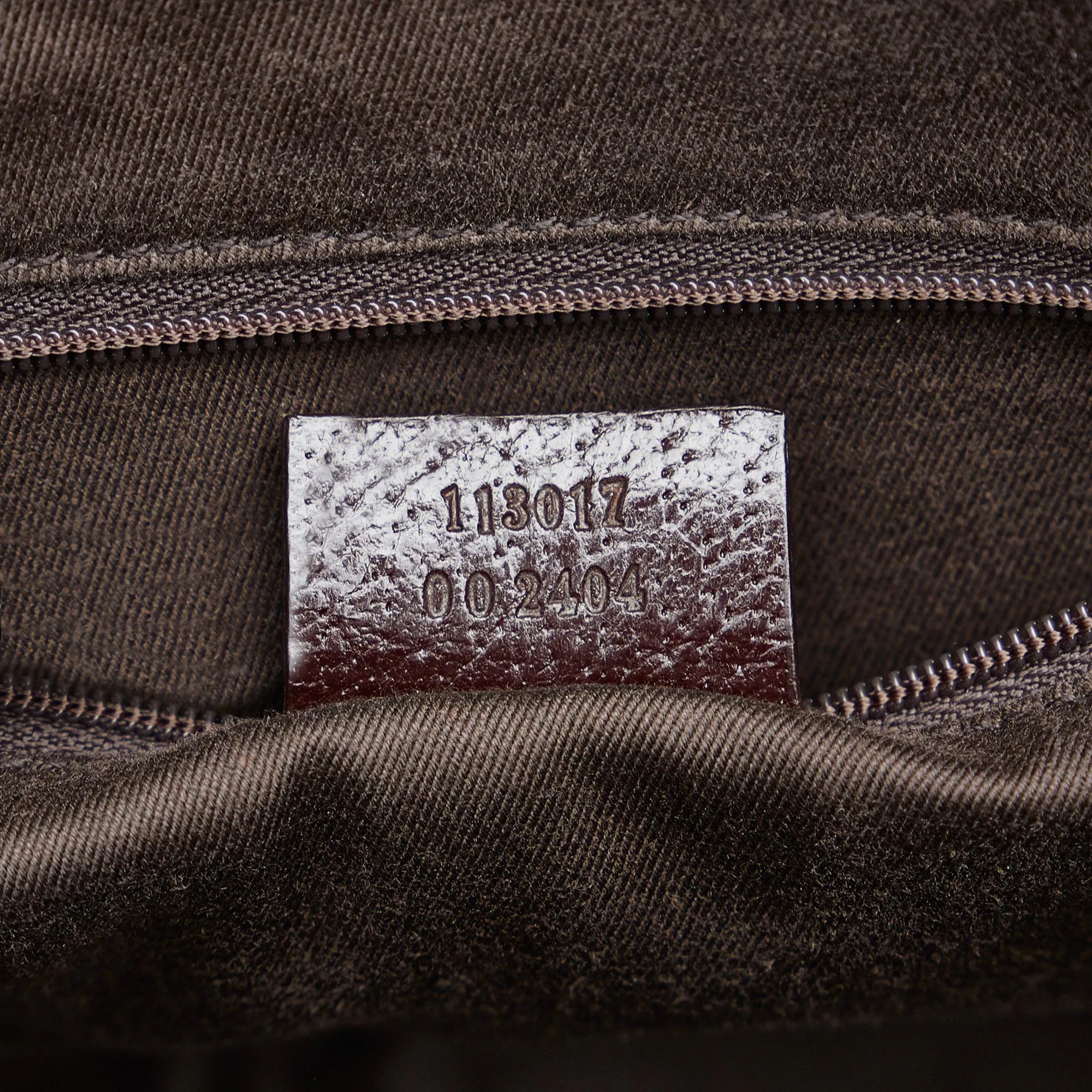 Gucci GG Canvas Tote (SHG-RviNOZ)