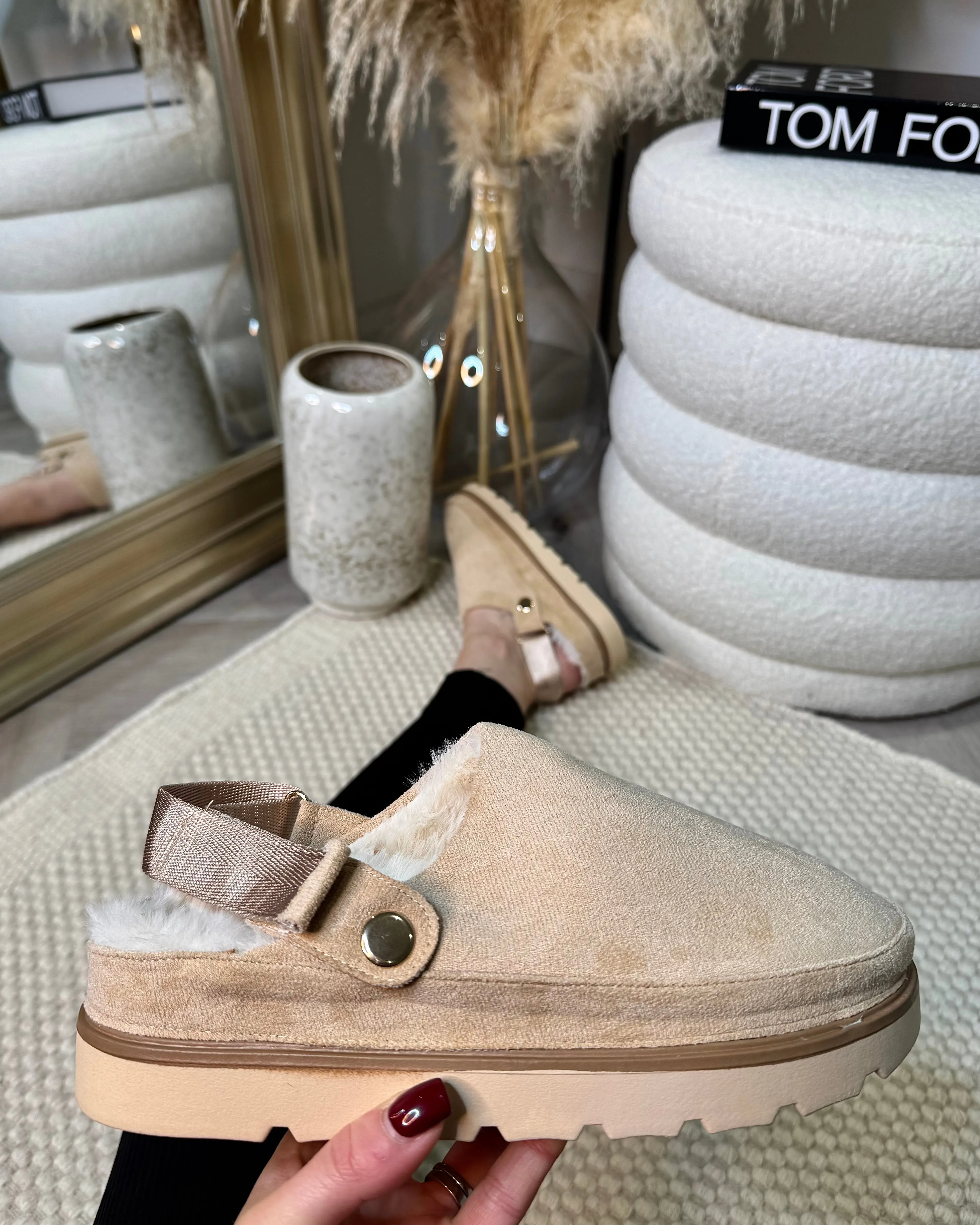 Hettie Suede Slip On Slipper Shoes - Beige