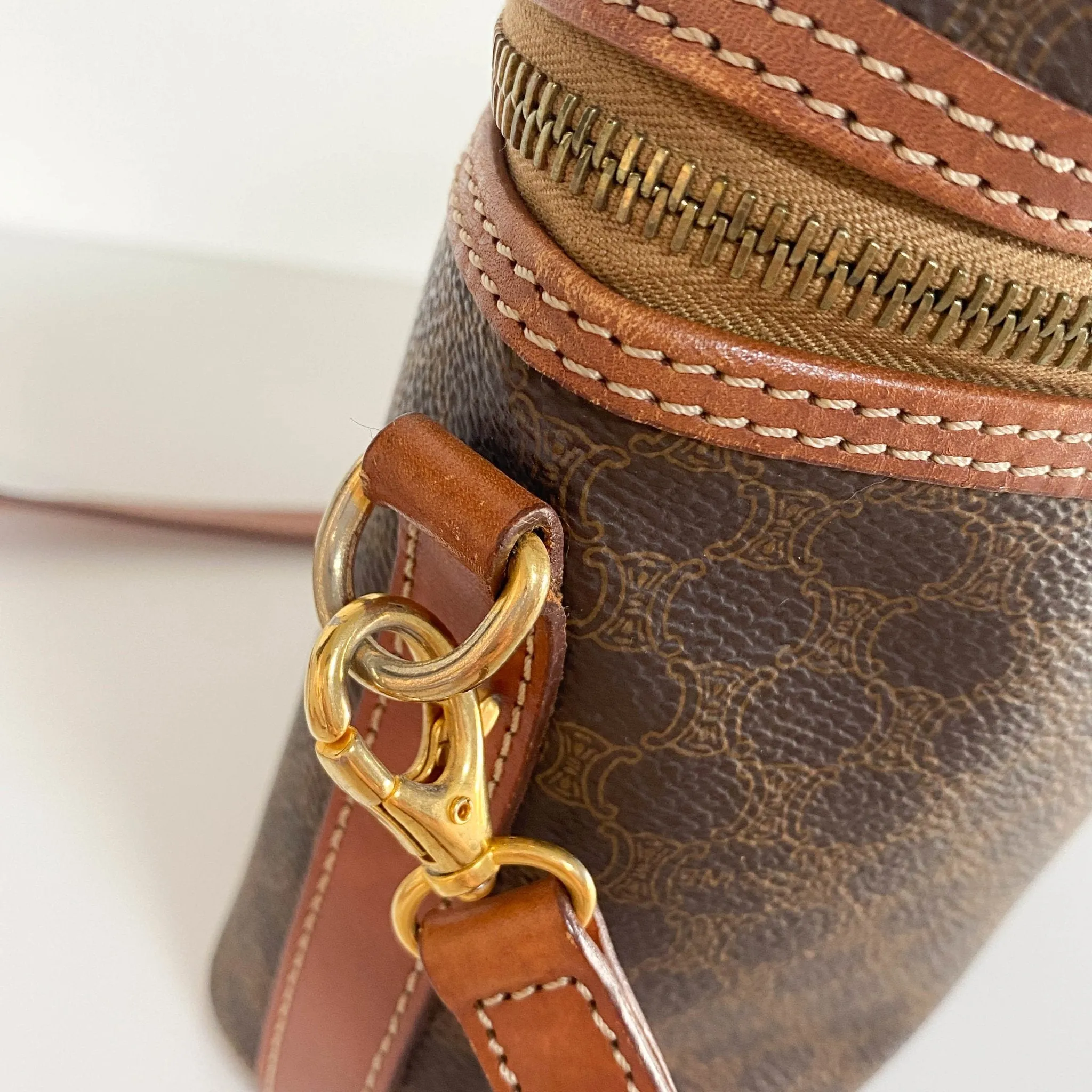 Macadam Triomphe Canvas Pochette Crossbody Pouch Bag