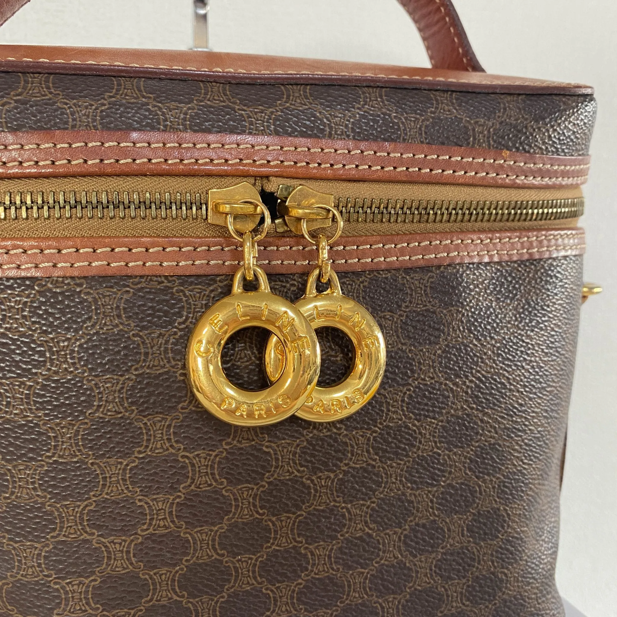 Macadam Triomphe Canvas Pochette Crossbody Pouch Bag