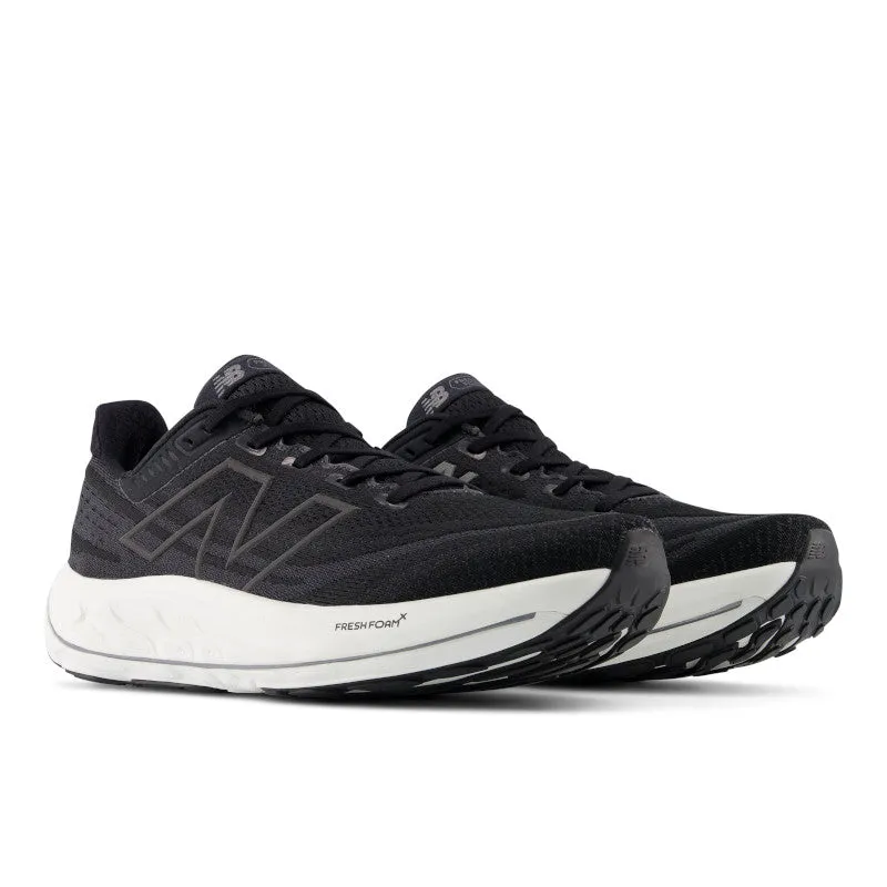 Men's VONGO Black and White V13
