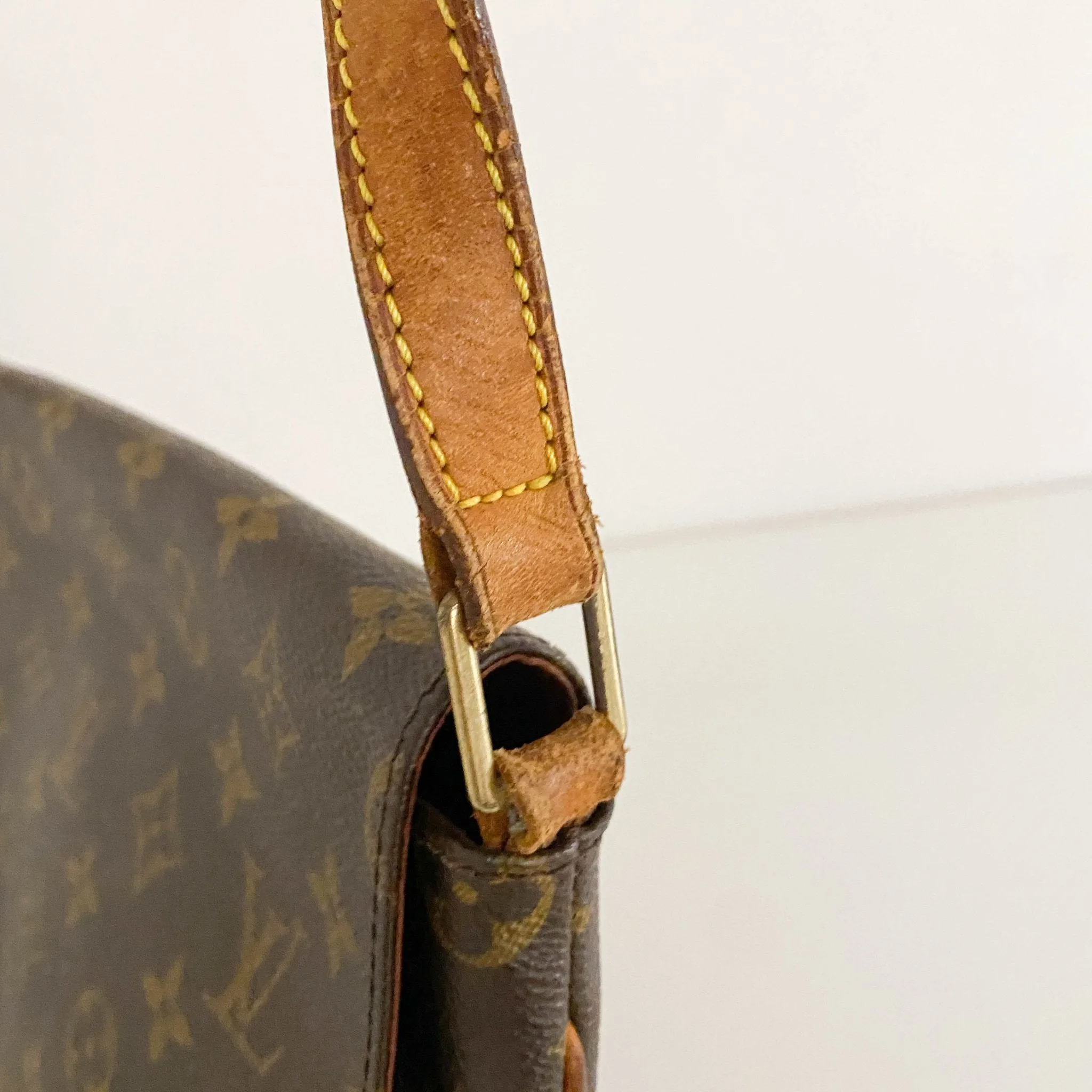 Musette Tango Shoulder Bag