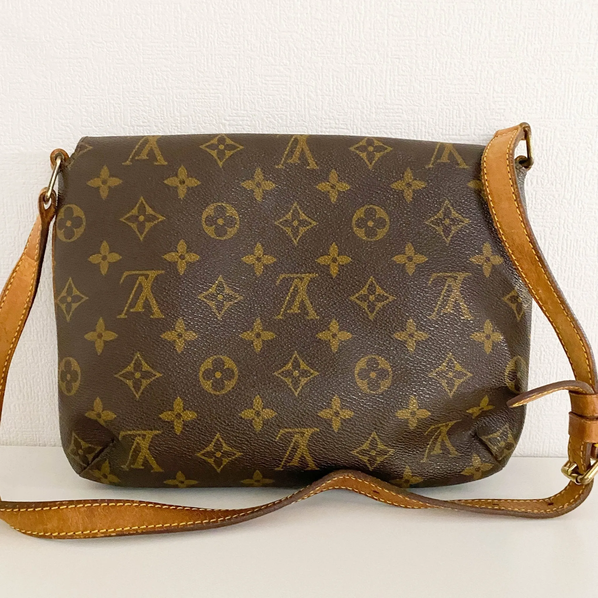 Musette Tango Shoulder Bag