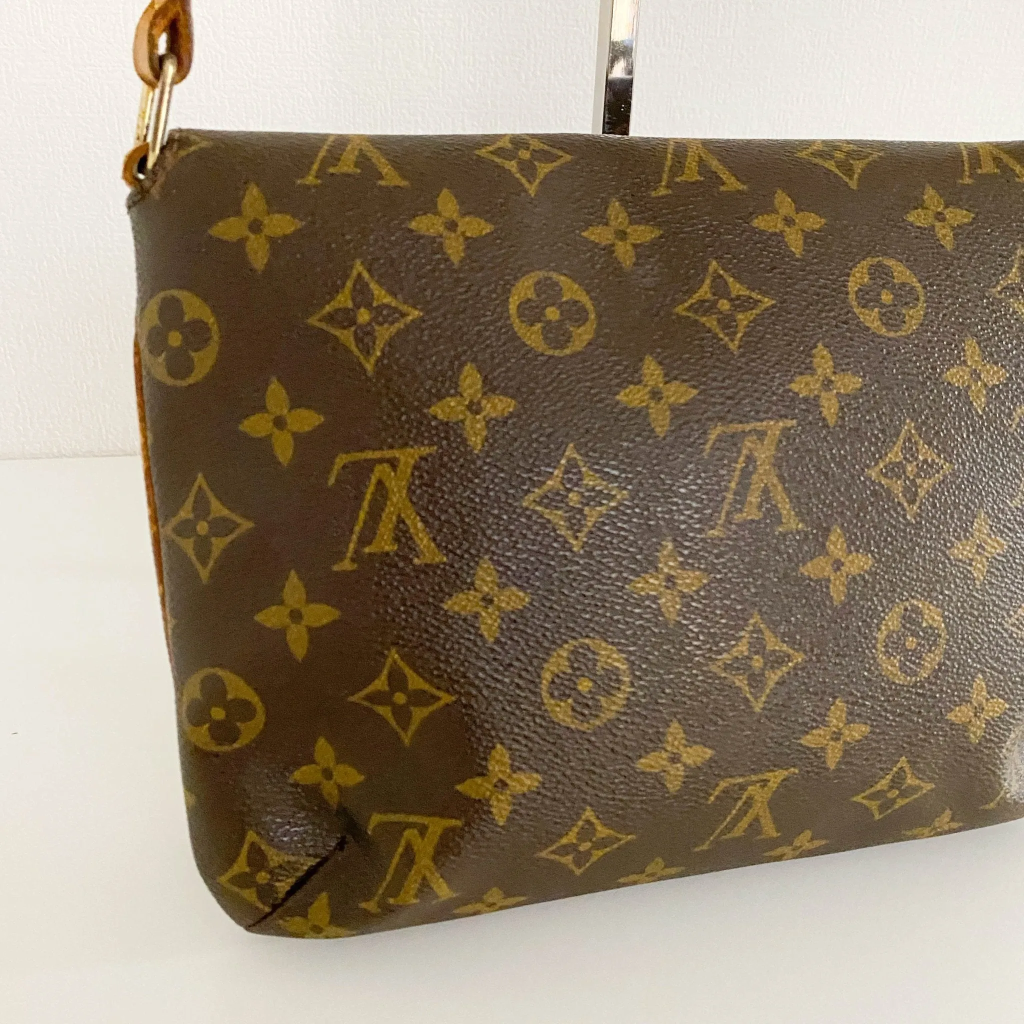 Musette Tango Shoulder Bag