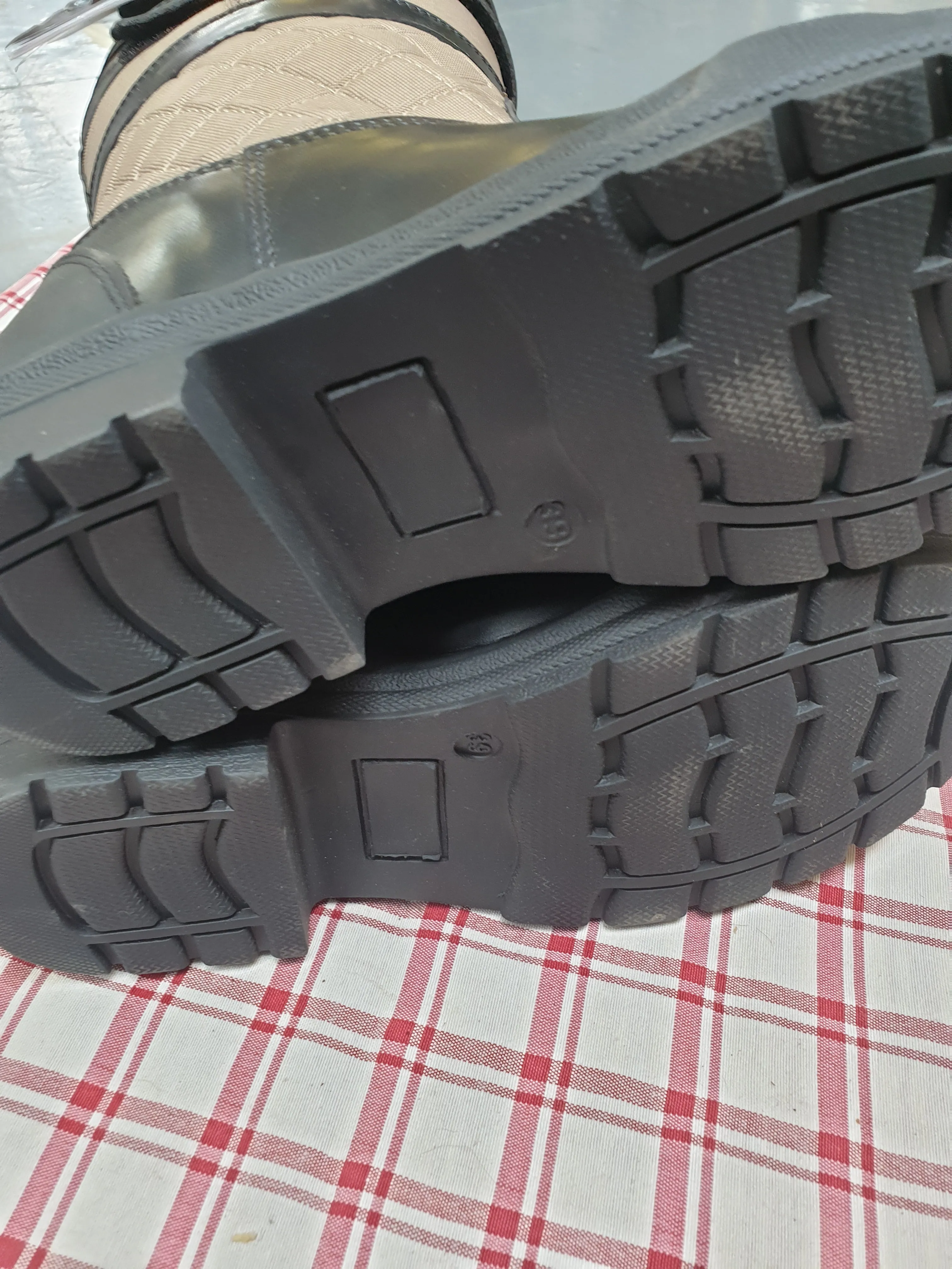 NEW Rhinogold nevis boots, olive green and black, size 6 FREE POSTAGE  ✅