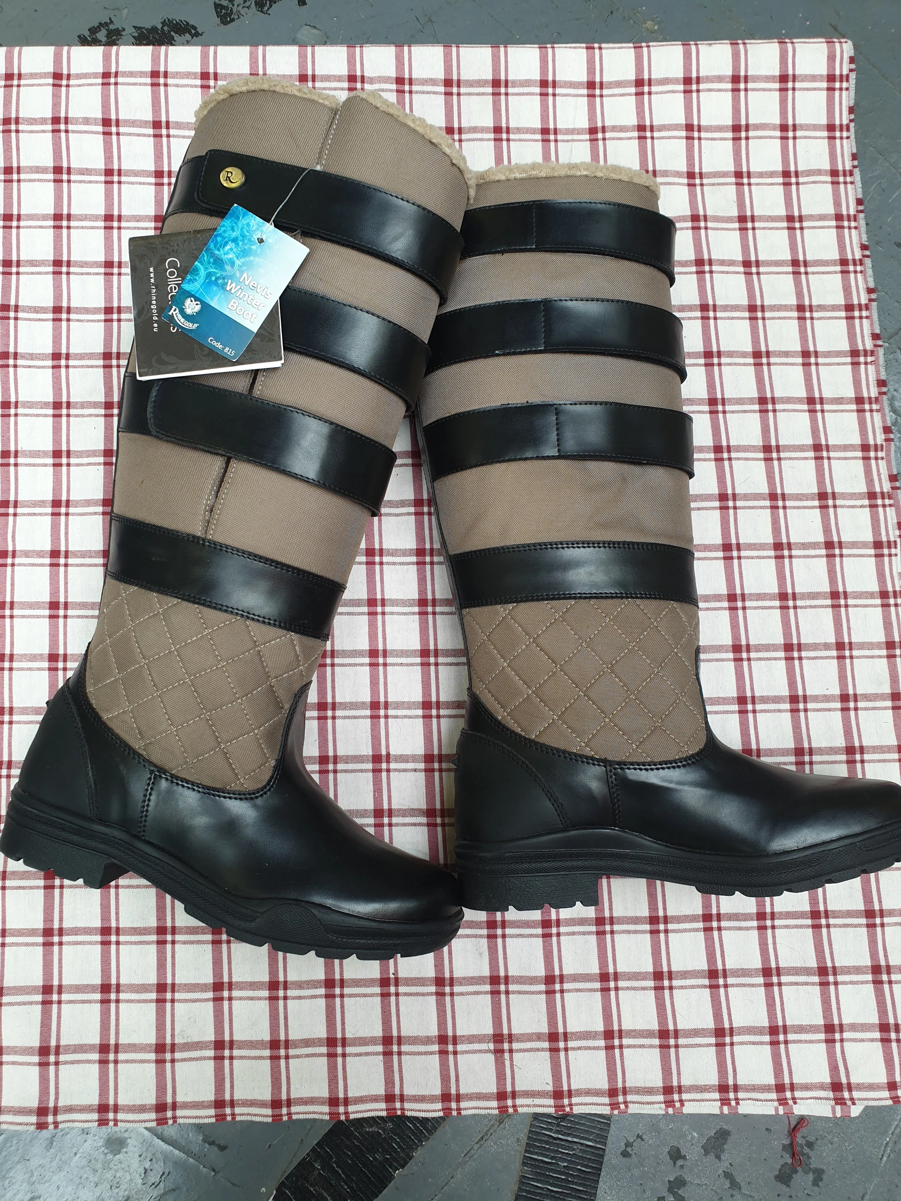 NEW Rhinogold nevis boots, olive green and black, size 6 FREE POSTAGE  ✅