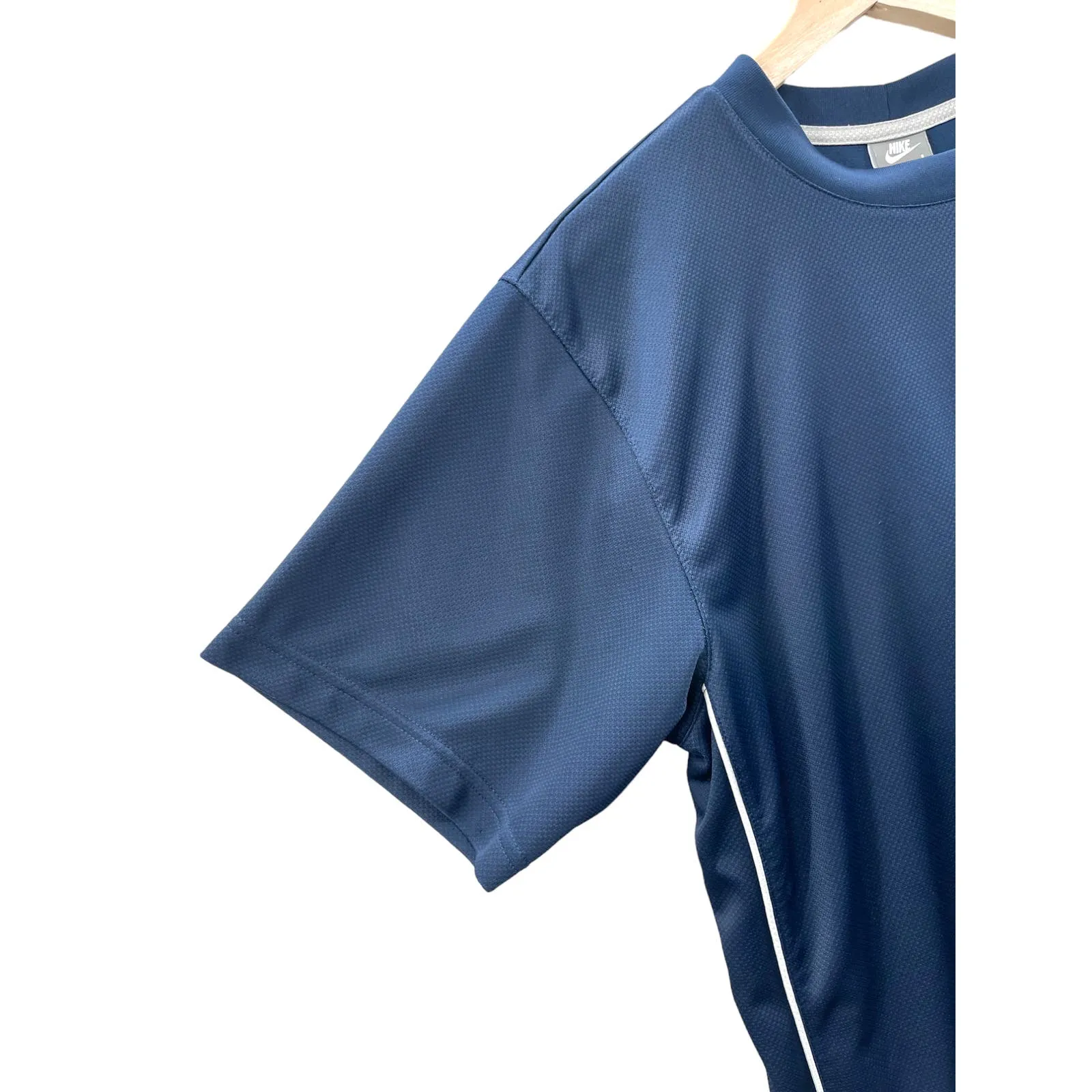 Vintage 2000's Nike Navy Workout Mesh Jersey Top