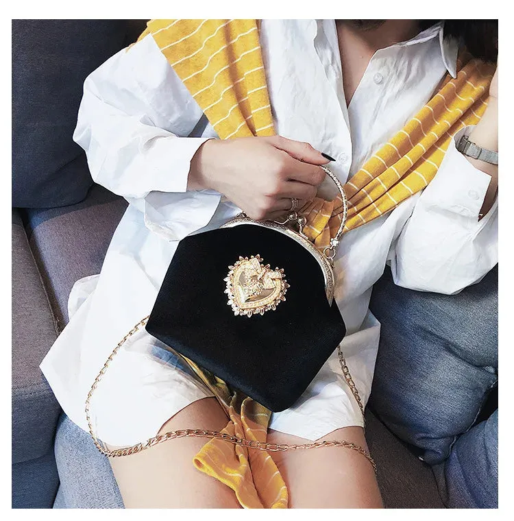 Women Velvet Pearl Handbag: Vintage Velour Heart Design Evening Bag, Wedding Party Bride Clutch, Velour Bag Purse