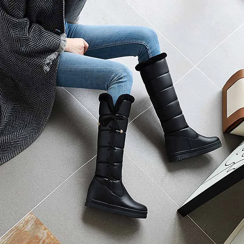 Women’s Cute Snow Boots Waterproof Winter Lace Up Boots