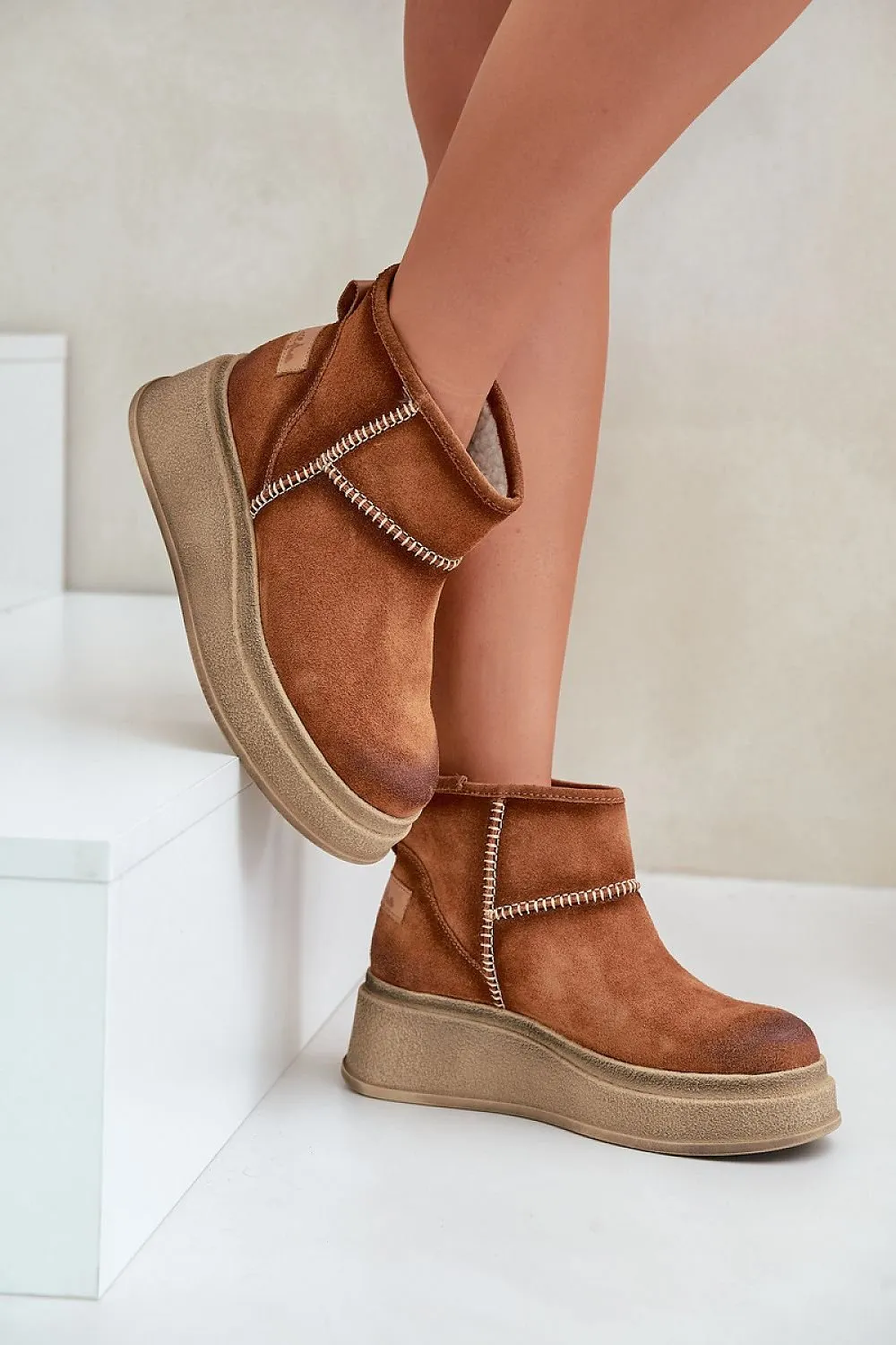 Women's natural leather brown snow boots