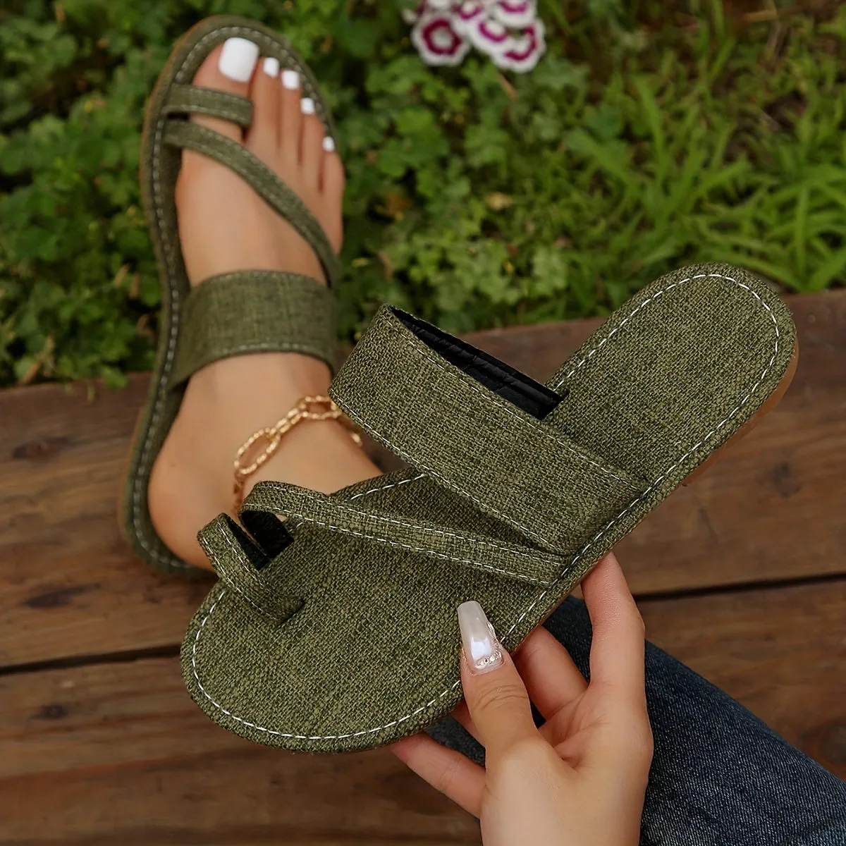 Women's Toe Loop Slip On Slide Shoes Casual Non Slip Flat Denim Sandals